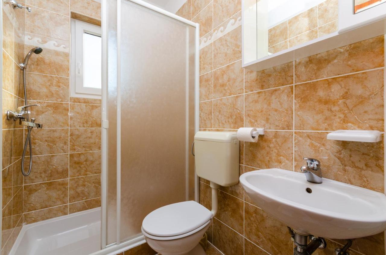 Apartmani Suncica セルツェ エクステリア 写真